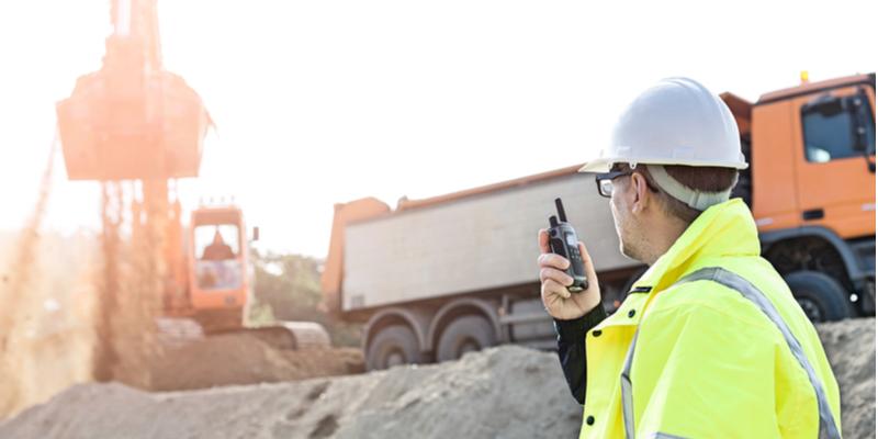 7 Beneficial Accessories for Motorola Two-Way Radios